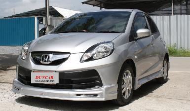 ชุดแต่งสเกิรต์รอบคัน HONDA BRIO (บริโอ) H1 สีบอร์นเงิน